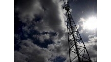 'Antennes GSM le long des voies de TGV : attention aux dangers des ondes' - Sciences et Avenir - 19/04/2011 'Antennes GSM le long des voies de TGV : attention aux dangers des ondes' - Sciences et Avenir - 19/04/2011