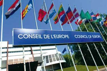 Résolution 1815 du Conseil de l'Europe : reconnaissance du danger et recommandation d'abaissement des seuils d'exposition des antennes-relais à 0,6V/m puis 0,2V/m - mai 2011 Résolution 1815 du Conseil de l'Europe : reconnaissance du danger et recommandation d'abaissement des seuils d'exposition des antennes-relais à 0,6V/m puis 0,2V/m - mai 2011