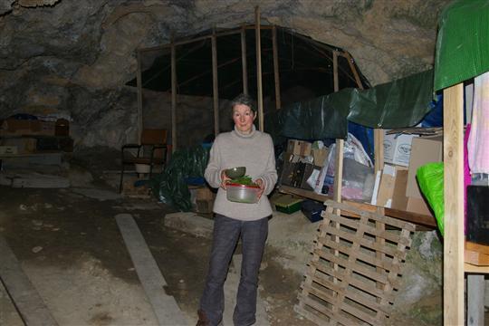 Une vie de grotte, ce n’est pas une vie… - Le Bien Public - 28/06/2011 Une vie de grotte, ce n’est pas une vie… - Le Bien Public - 28/06/2011