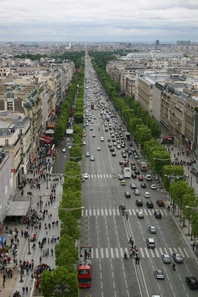 La communication entre la mairie de Paris et les opérateurs est brouillée La communication entre la mairie de Paris et les opérateurs est brouillée