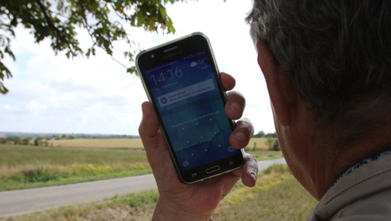 L'explosion de l'usage des téléphones portables et le passage à la 4G entraîne une hausse des antennes relais pour lutter contre les zones blanches - DDM SEBASTIEN LAPEYRERE L'explosion de l'usage des téléphones portables et le passage à la 4G entraîne une hausse des antennes relais pour lutter contre les zones blanches - DDM SEBASTIEN LAPEYRERE