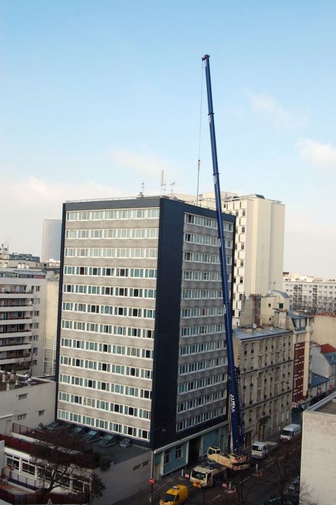 "Le XIVe teste trois antennes moins puissantes" - Le Parisien - 01/02/2012 "Le XIVe teste trois antennes moins puissantes" - Le Parisien - 01/02/2012