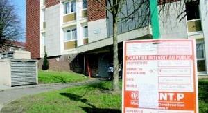 Le permis de construire trône toujours au pied de la résidence Voltaire, rue Michelet à Saint-Laurent-Blangy. Le permis de construire trône toujours au pied de la résidence Voltaire, rue Michelet à Saint-Laurent-Blangy.