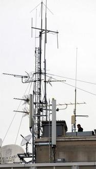 "Téléphonie mobile : quel impact sur la santé ?" - La Nouvelle République - 11/04/2012 "Téléphonie mobile : quel impact sur la santé ?" - La Nouvelle République - 11/04/2012