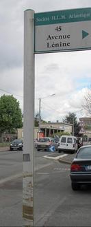 La mairie affirme que le projet est conforme à la charte signée avec les opérateurs. La mairie affirme que le projet est conforme à la charte signée avec les opérateurs.