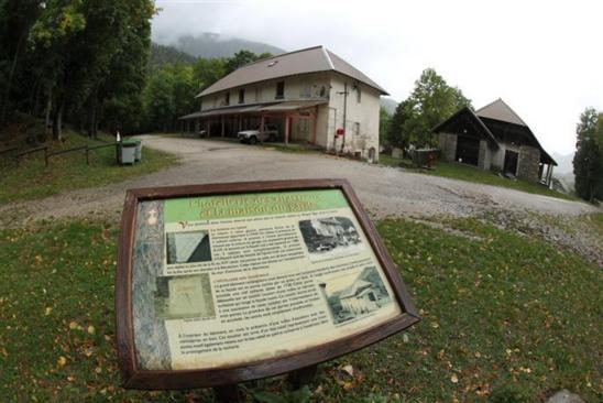 La chartreuse de Durbon, à Saint-Julien-en-Beauchêne, est un centre de vacances qui appartient à la Caf des Bouches-du-Rhône. Les électro-hypersensibles espèrent qu’une zone blanche va y voir le jour. Photo DL/ VIRGILE La chartreuse de Durbon, à Saint-Julien-en-Beauchêne, est un centre de vacances qui appartient à la Caf des Bouches-du-Rhône. Les électro-hypersensibles espèrent qu’une zone blanche va y voir le jour. Photo DL/ VIRGILE