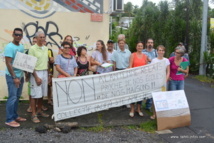 TAHITI : "Antennes relais : des habitants demandent la mise en place d’une réglementation" - Tahiti-infos - 21/01/2013 TAHITI : "Antennes relais : des habitants demandent la mise en place d’une réglementation" - Tahiti-infos - 21/01/2013