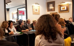 "Dialogue environnemental : le gouvernement doit intégrer les ONG lanceuses d’alerte spécialisées en santé-environnement" - Rassemblement pour la Planète - 18/09/2013 "Dialogue environnemental : le gouvernement doit intégrer les ONG lanceuses d’alerte spécialisées en santé-environnement" - Rassemblement pour la Planète - 18/09/2013