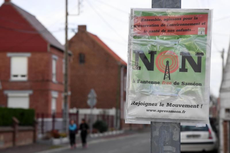 Les habitants de Saméon ont créé une association présidée. Si l’antenne de 45 m est érigée, elle sera visible de tout le village et bien au-delà... PHOTO STEPHANE MORTAGNE - VDNPQR Les habitants de Saméon ont créé une association présidée. Si l’antenne de 45 m est érigée, elle sera visible de tout le village et bien au-delà... PHOTO STEPHANE MORTAGNE - VDNPQR