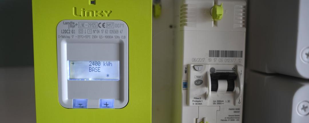 Un compteur Linky a pris feu la nuit après son installation dans une propriété du Haut-Rhin.  © DAMIEN MEYER / AFP/Archives