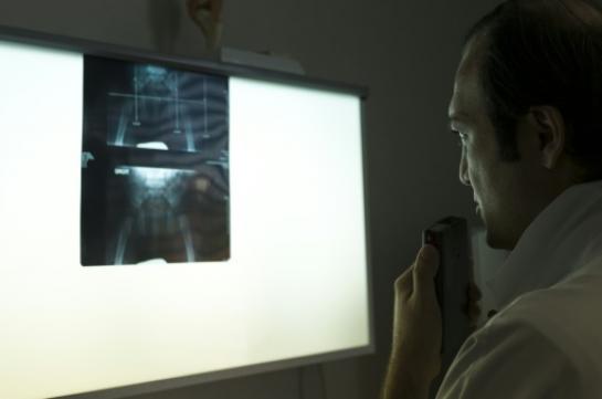 Première reconnaissance en justice de handicap dû à l'électrosensibilité (AFP/Fred Dufour) Première reconnaissance en justice de handicap dû à l'électrosensibilité (AFP/Fred Dufour)
