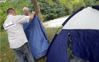 "Nous n’avons pas à vivre en forêt ou dans des grottes !" - Le Dauphiné Libéré - 17/09/2011