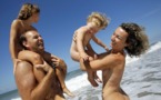 Rassemblement anti-antennes Wi-fi dans le plus grand centre naturiste d'Europe (Montalivet) - Communiqué de l'association CPEN-CHM - 05/08/2012