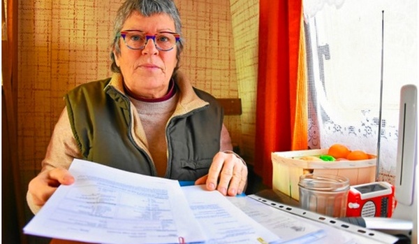 Electrohypersensible, elle n'a plus le droit de  vivre sur son propre terrain.